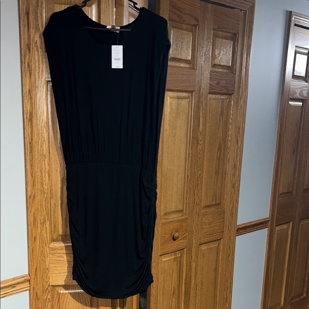 Willow Classic Black Top